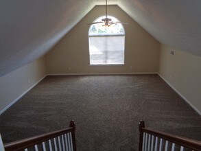 614 Worthington Pl in Gallatin, TN - Foto de edificio - Building Photo