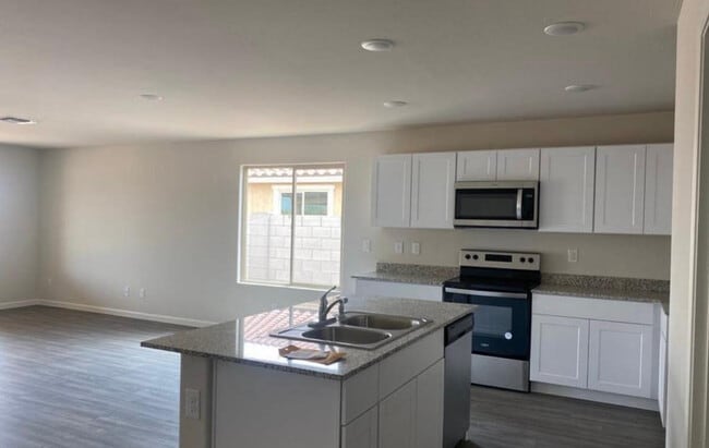 816 Silvercreek Ln in Casa Grande, AZ - Building Photo - Building Photo