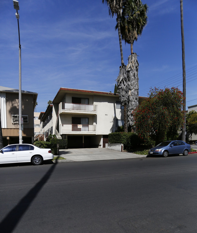 4254 W 5th St in Los Angeles, CA - Building Photo - Building Photo