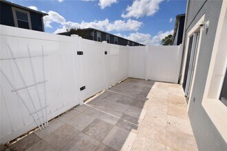 13098 Lexington Summit St in Orlando, FL - Building Photo - Building Photo