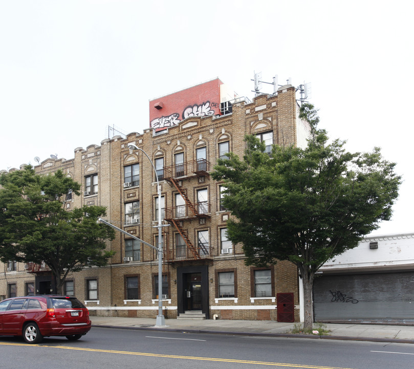 21 Pennsylvania Ave in Brooklyn, NY - Building Photo