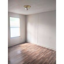 2301 Parrott Dr in Florence, SC - Building Photo - Building Photo