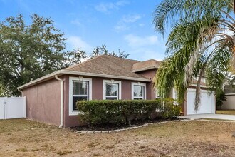 742 Paris Dr, Unit 1208 in Kissimmee, FL - Building Photo - Building Photo