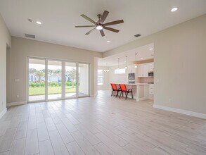 6423 High Pointe Cir in Vero Beach, FL - Building Photo - Building Photo