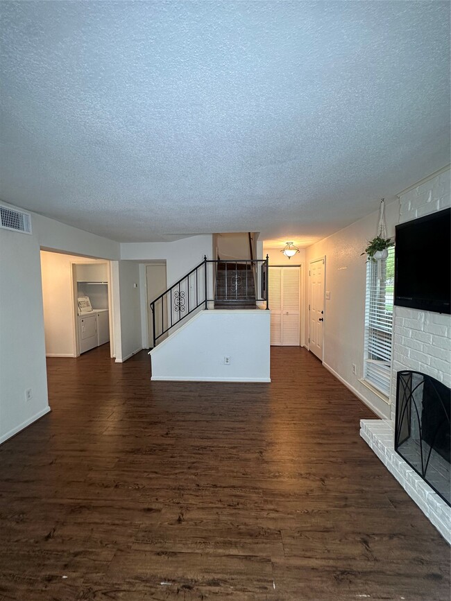 property at 1413 Bonanza Rd