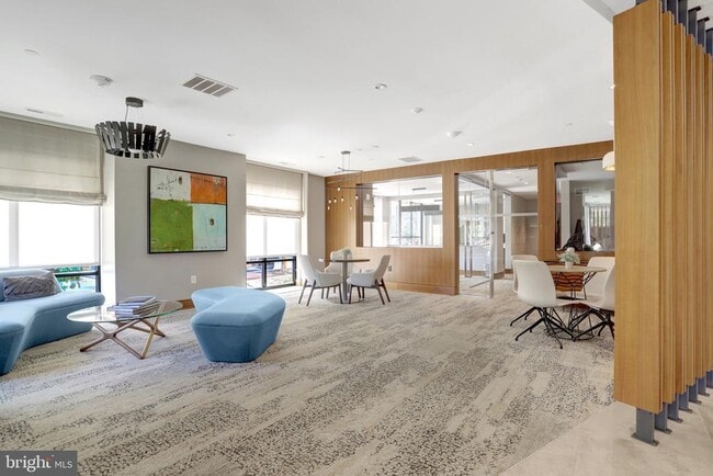 145 Riverhaven Dr in Oxon Hill, MD - Building Photo - Building Photo