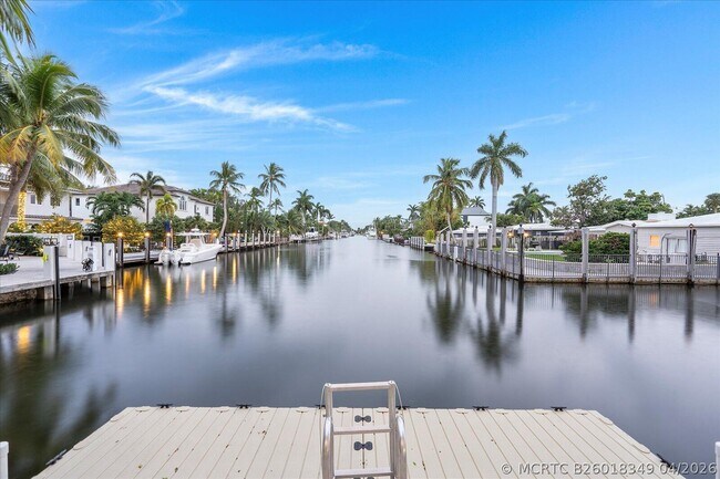 property at 414 Riviera Isle Dr