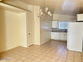 2629 E Jones Ave in Phoenix, AZ - Building Photo - Building Photo