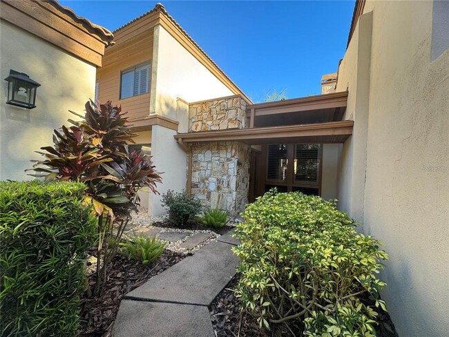 property at 140 Bridlewood Ln