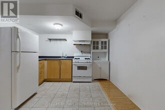 70 Haynes Ave in Toronto, ON - Building Photo - Building Photo