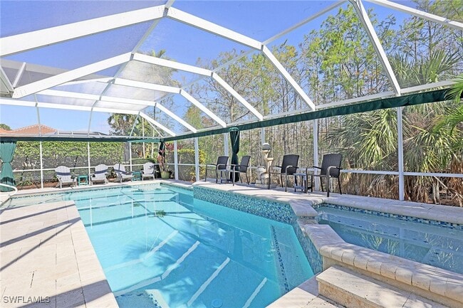 1579 Whispering Oaks Cir