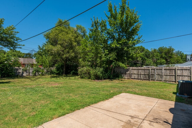 6002 E Rockwood Rd in Wichita, KS - Building Photo - Building Photo