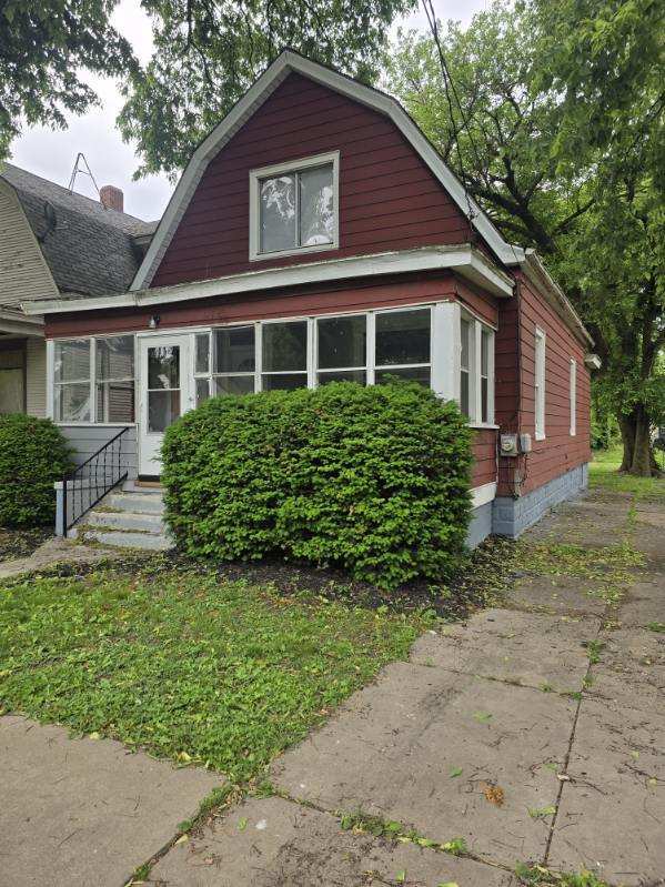 property at 1610 W Butler St