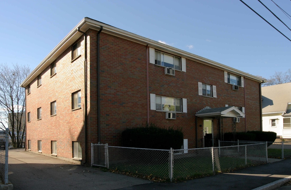 7-9 Holmes St in Quincy, MA - Foto de edificio