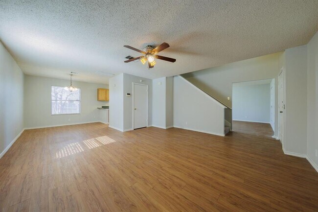 13812 Spring Heath Rd in Pflugerville, TX - Building Photo - Building Photo