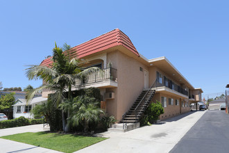 3207 Bagley Ave in Los Angeles, CA - Building Photo - Building Photo