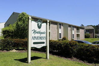 Northgate Apartments in Laurel, MS - Foto de edificio - Building Photo