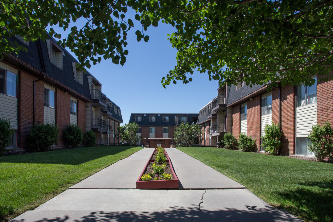 Regency Apartments in Provo, UT - Building Photo