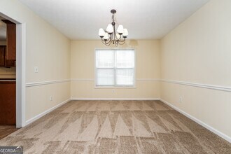 3277 Summit Glen Dr in Loganville, GA - Building Photo - Building Photo