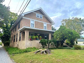 1208 Avondale Ave in Richmond, VA - Building Photo - Building Photo