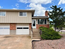 1302 Darby St in Colorado Springs, CO - Building Photo