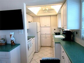 1255 Tarpon Center Dr in Venice, FL - Building Photo - Building Photo