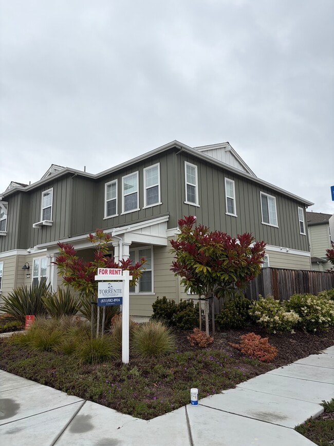 2764 4th Ave