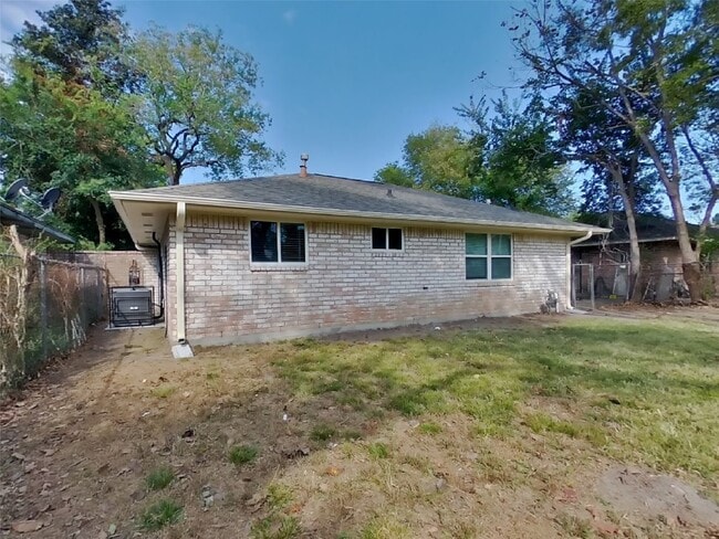 property at 11054 Spottswood Dr