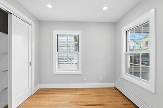 61 Howard St in Tarrytown, NY - Building Photo - Building Photo
