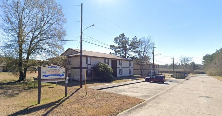 200 Senior Citizen Dr in Deridder, LA - Building Photo