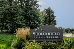 Southfield in La Vista, NE - Building Photo