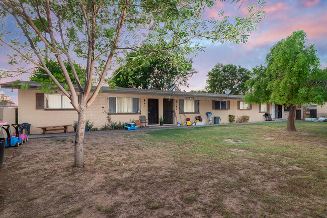 6628 E Avalon Dr in Scottsdale, AZ - Building Photo - Building Photo