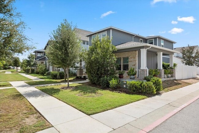 8000 Mellencamp Dr in Austin, TX - Building Photo - Building Photo