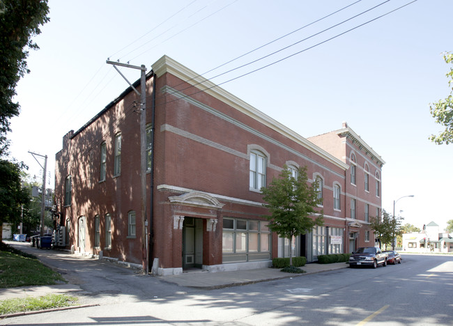 Strassberger's Conservatory in St. Louis, MO - Building Photo - Building Photo