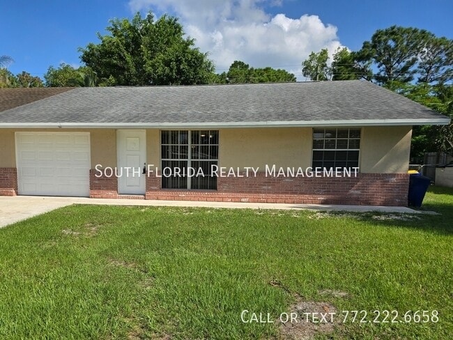 property at 1260 SE St Lawrence Way