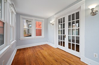 215 Elysian St in Pittsburgh, PA - Building Photo - Building Photo