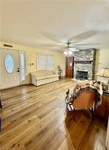 711 E Sunrise Ave in Thomasville, NC - Building Photo - Building Photo