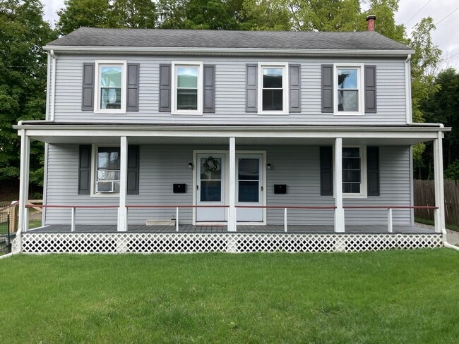 35 Main St, Unit Apt 2