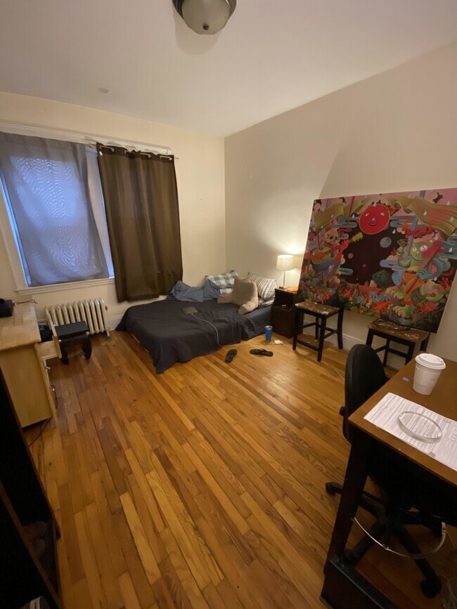 69 Quint Ave, Unit 4 photo'