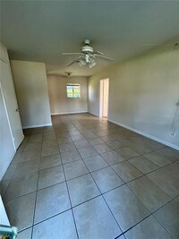 4104 W Bay View Ave in Tampa, FL - Building Photo - Building Photo