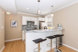 34 Decatur St-Unit -13 in Boston, MA - Building Photo - Building Photo