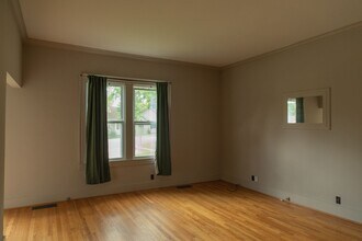 5002 Dakota Ave in Nashville, TN - Building Photo - Building Photo