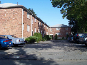 112 Greenleaf St in Quincy, MA - Building Photo - Building Photo