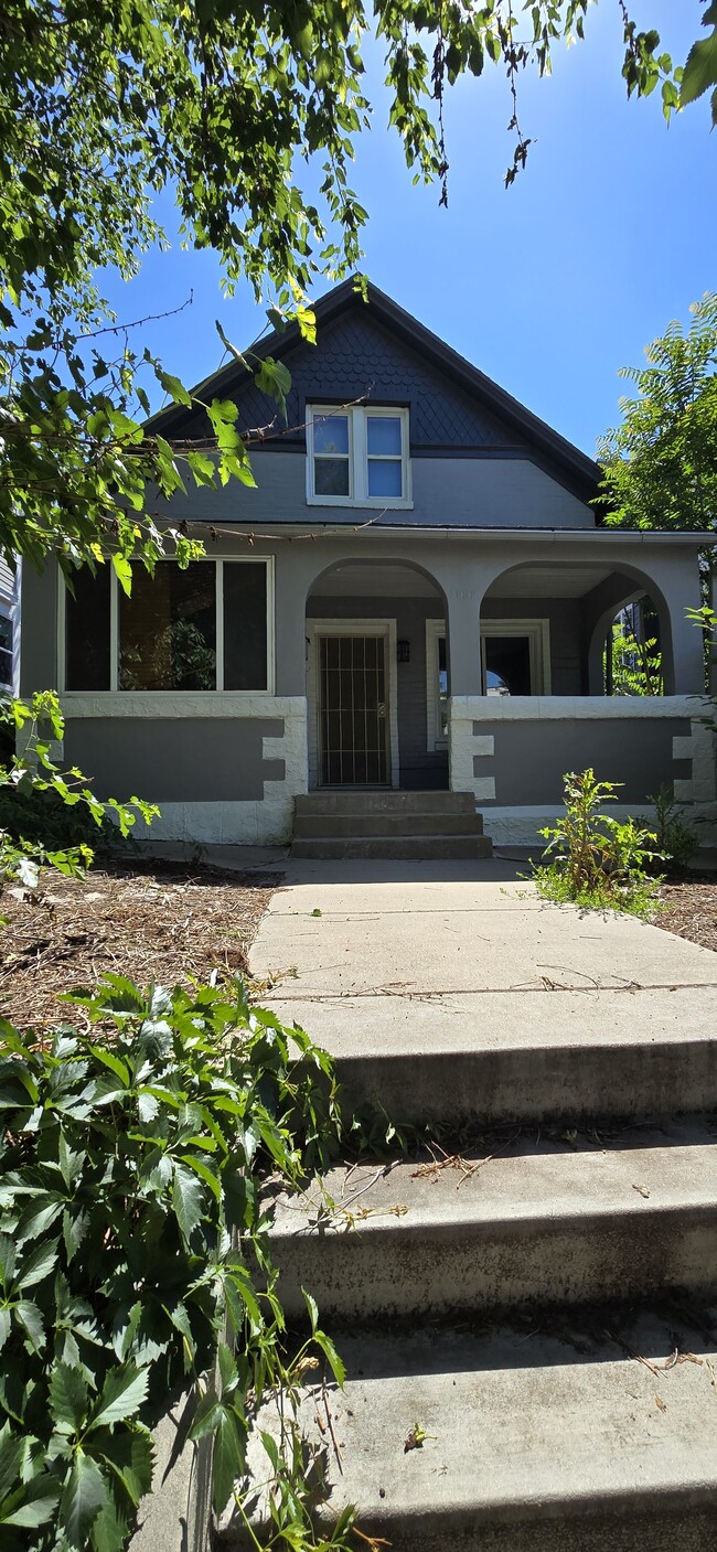 1832 Irving St in Denver, CO - Building Photo - Building Photo