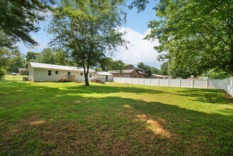 106 Napier Dr in Columbia, TN - Building Photo - Building Photo