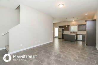 2000 N 36th St in Phoenix, AZ - Foto de edificio - Building Photo