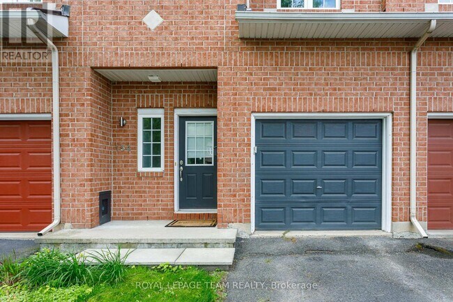 154 Sawmill Private in Ottawa, ON - Building Photo - Building Photo
