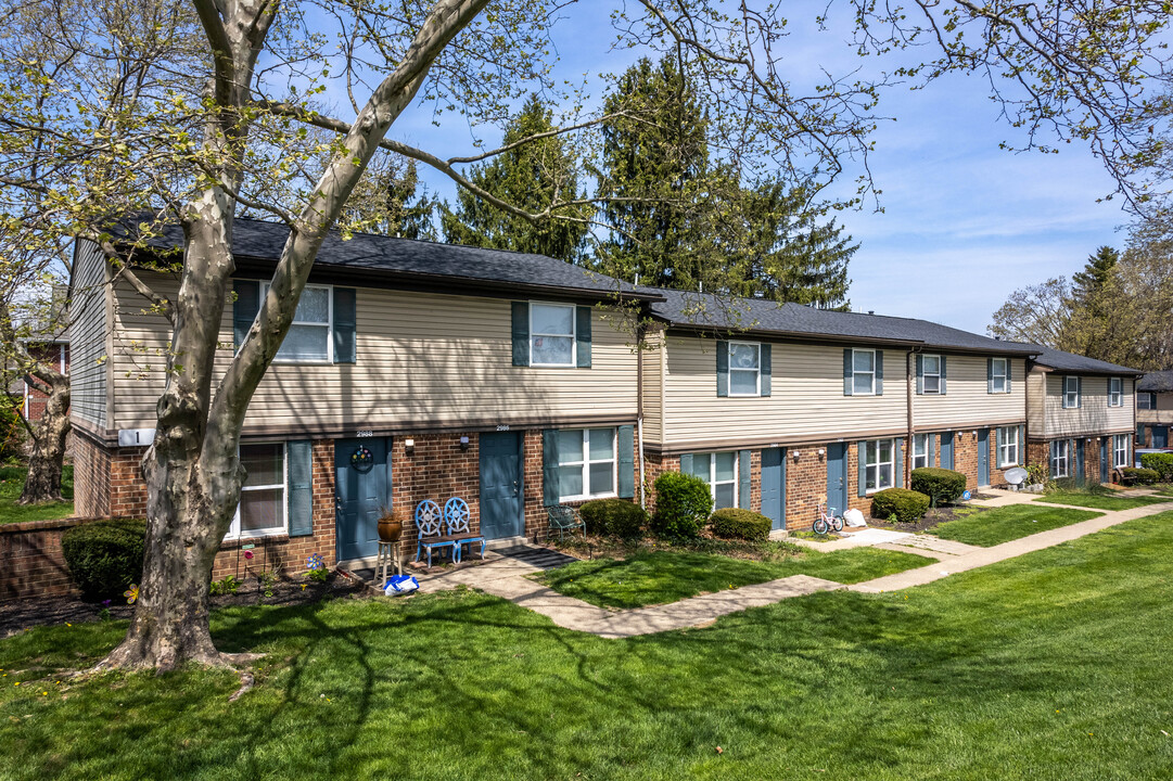 Wildwood Village Apartments in Columbus, OH - Building Photo