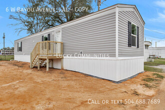 6 W Bayou Ave in Satsuma, AL - Building Photo - Building Photo