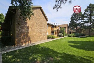 3335 S Ammons St in Lakewood, CO - Building Photo